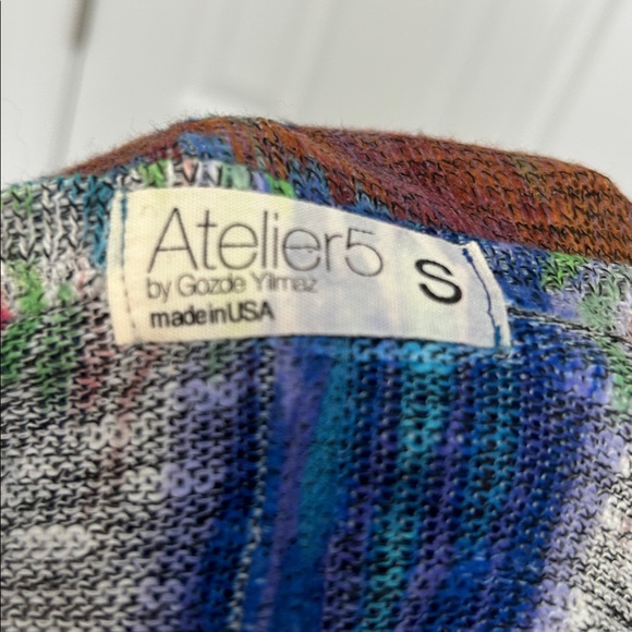 Atelier5 by Gozde Yilmaz Abstract Printed Tunic - Picture 7 of 8